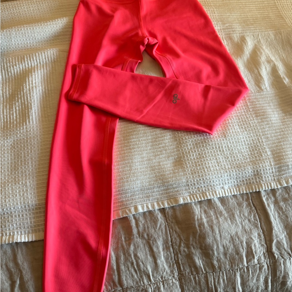 SOLD ALO 2 pair of ALO XS high waist airbrush leggings. ALO!!GREAT DEAL!!